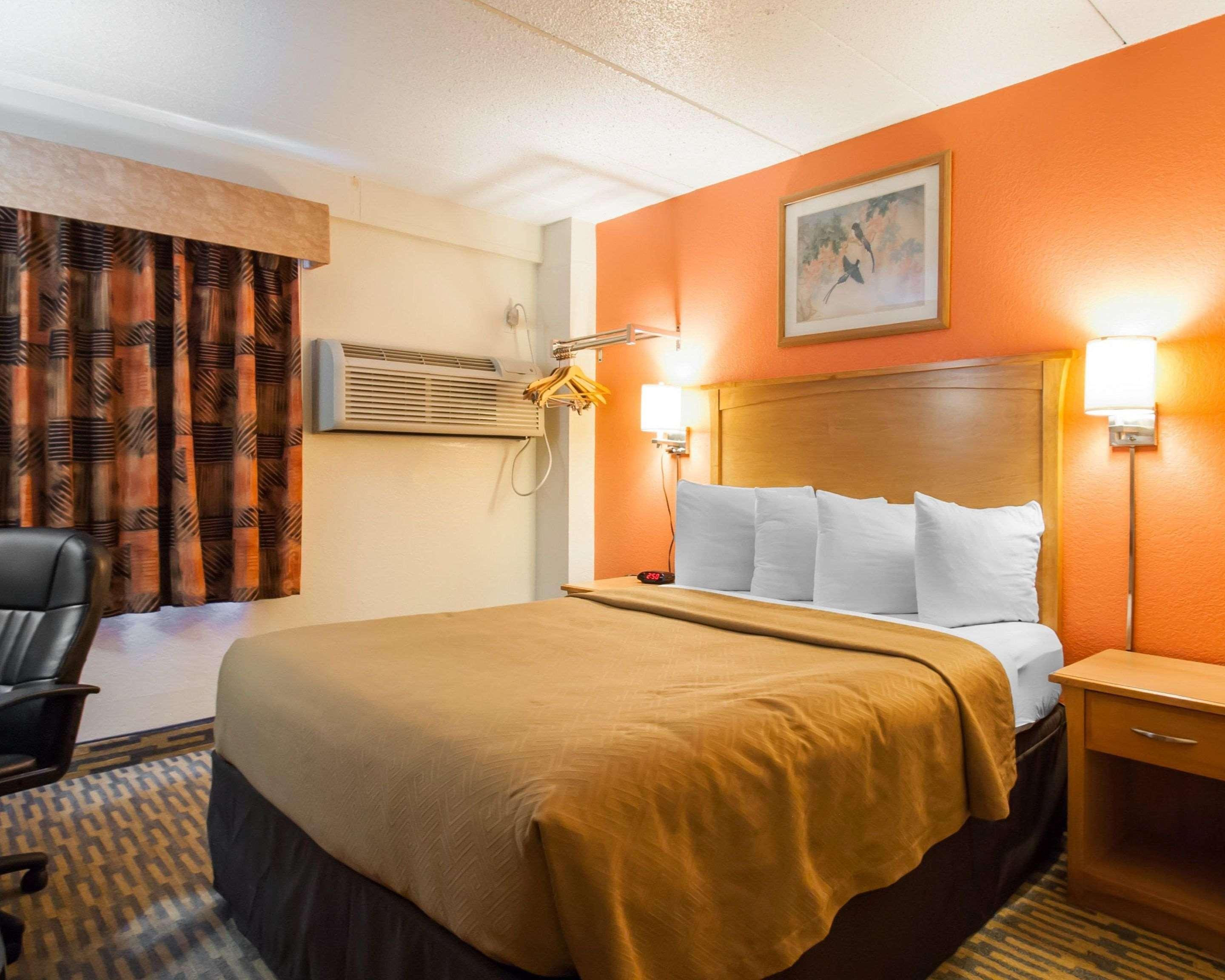 Econo Lodge Kansas City Downtown North Dış mekan fotoğraf